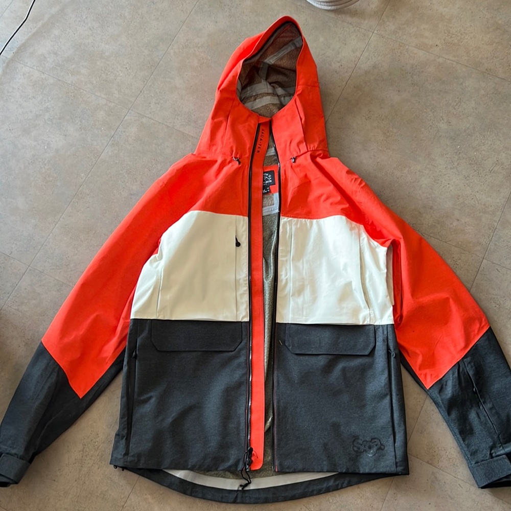 Saga Outerwear Gortex Monarch 3L ski Jacket